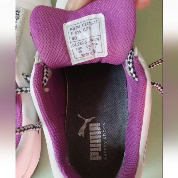 PUMA Safety Shoes Size8 Slip & Oil Resistant - Picture 4 of 5